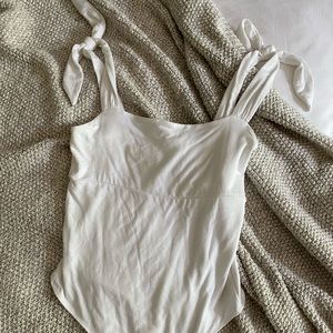White Abercrombie & Fitch body suit